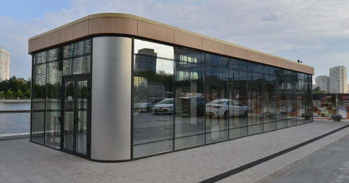 Самара утвердила единый дизайн-код для торговых павильонов Об этом в своем Телеграм-канале сообщил Иван Но...