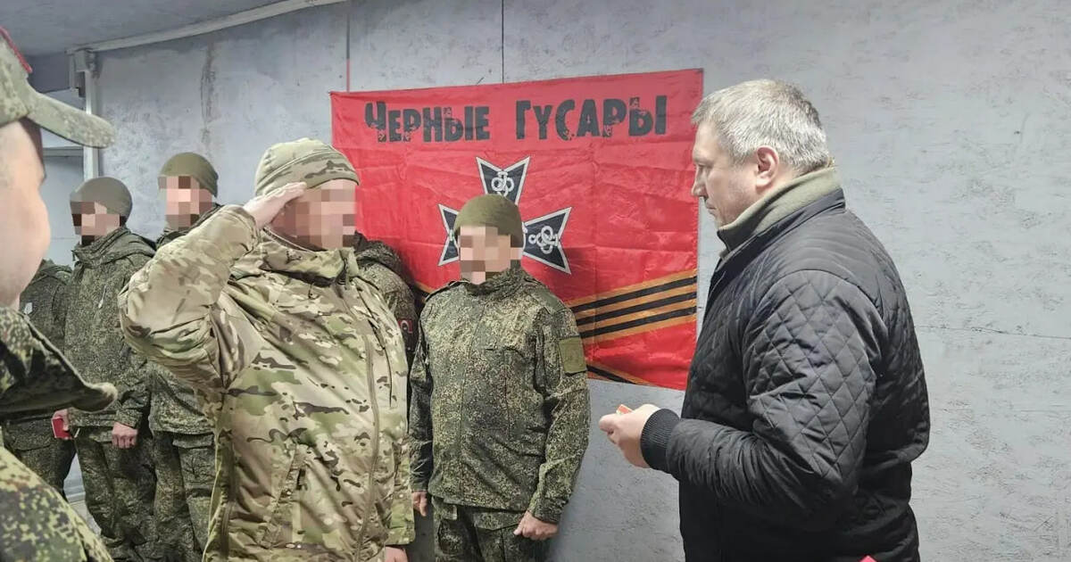 Самарский врач-хирург из клиник СамГМУ возглавляет медпункт в зоне СВО Хирург из Самары возглавил медпункт в зоне СВО....