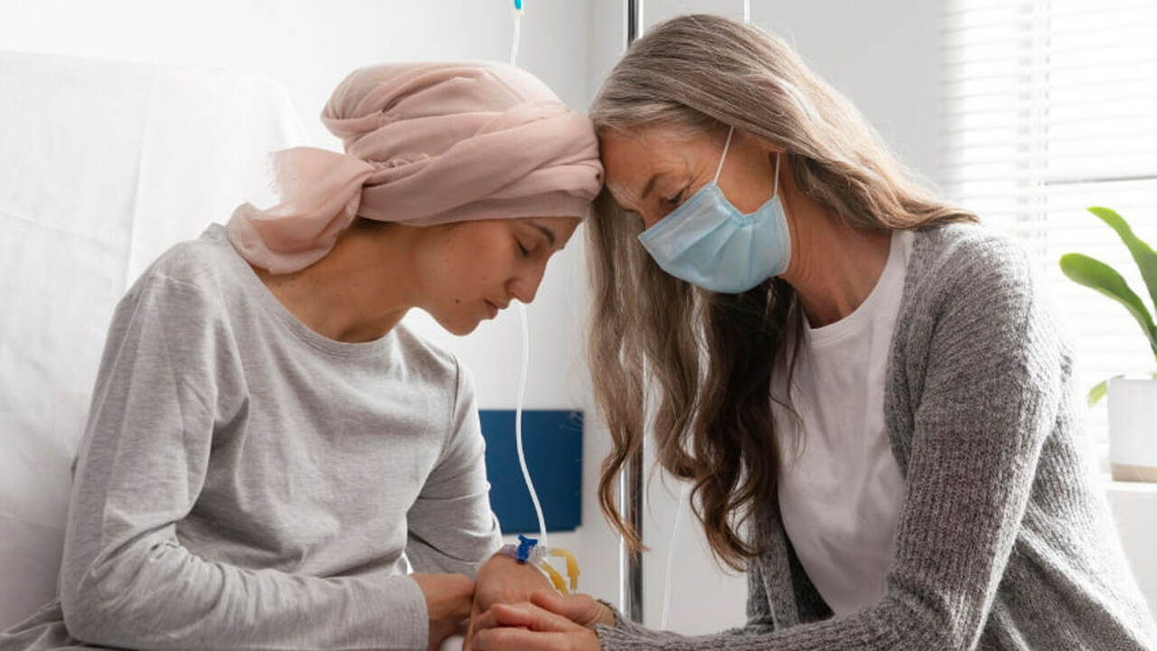 Опухоли больше не спрячутся: учёные создают «умные» лекарства Исследователи создают наномашины для целенаправ...