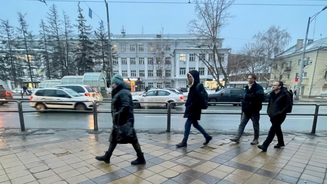 Роман Вильфанд внезапно изменил прогноз: холод и ливни обрушатся на некоторые регионы уже с 19 мая Весна 2025 в России обещает стать настоящим пог...