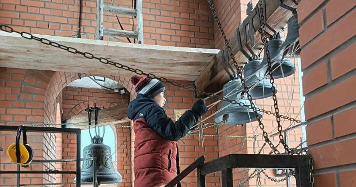 Победителем стал ансамбль «Самарские звонари» Ц...