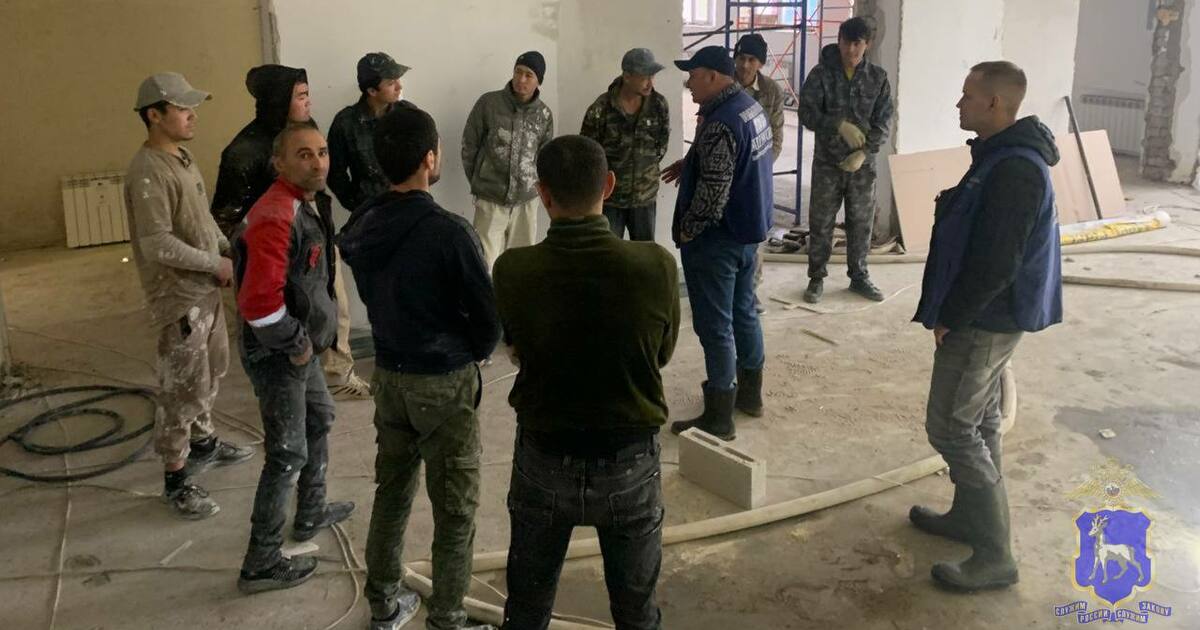 В Самарской области выявили 723 нарушения миграционного законодательства В областном главке подвели итоги операции "Неле...