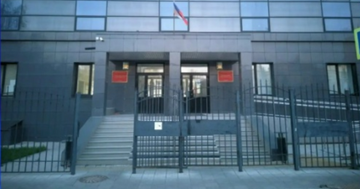 В Самаре суд наказал преподавателя колледжа за взятки на сумму свыше 1 млн руб Преподаватель получала от студентов деньги за п...