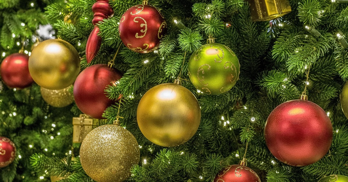 При этом молодежь готова потратить на четверть ...