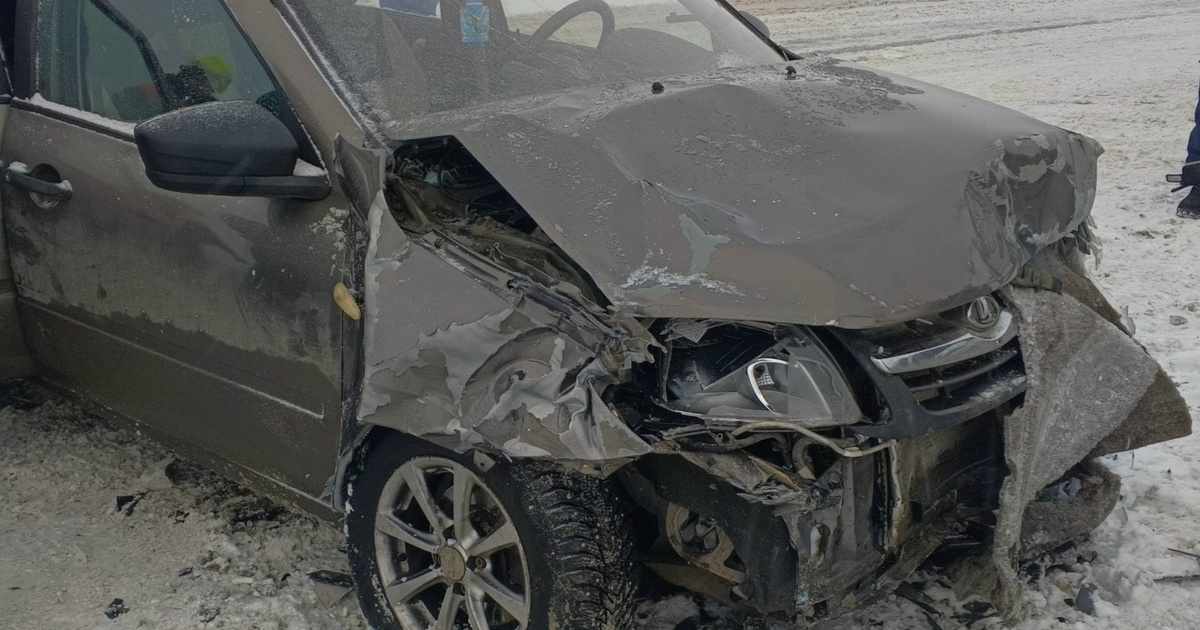 На дороге Тольятти-Димитровград столкнулись две...