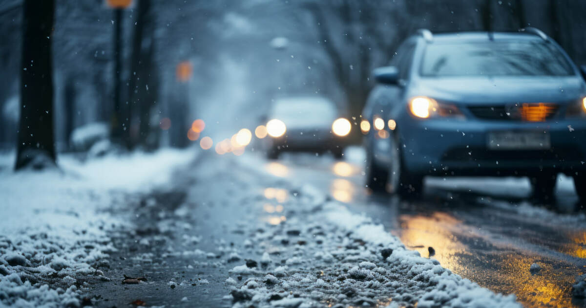 Жительница Самарской области лишилась работы из-за сильного снегопада Сильные снегопады в Самарской области привели к...