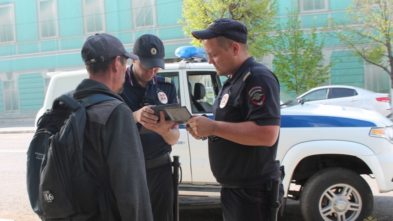 В Самарской области полицейские подвели итоги 1-го этапа операции "Нелегал-2025" Выявлен ряд правонарушений и преступлений