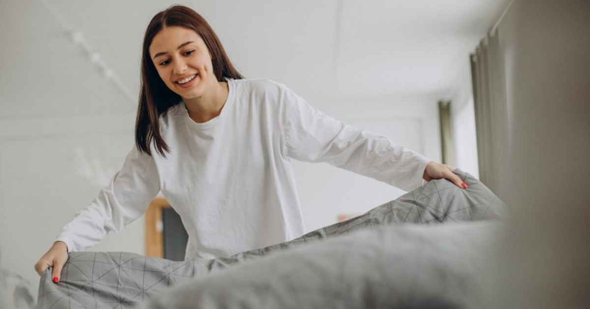 Названа ошибка при смене белья: чистые наволочки не решают проблему Вечерний душ сам по себе не гарантирует чистоту...