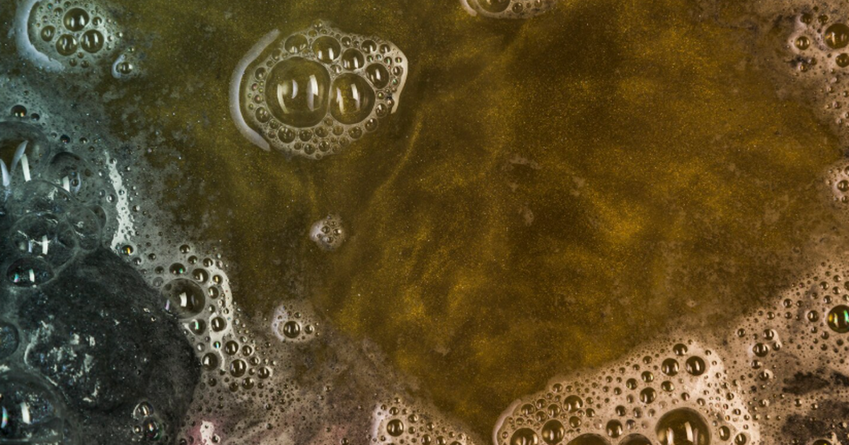 В этом году некоторые реки и ручьи Аляски выгля...