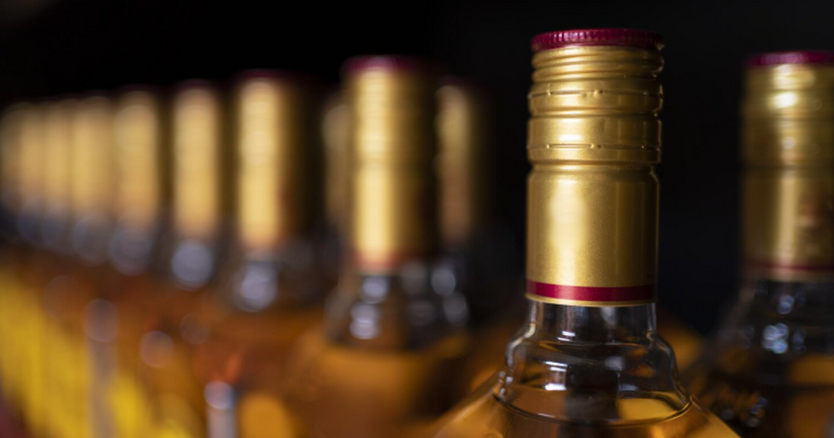 В Самаре полицейские пресекли нелегальное произ...