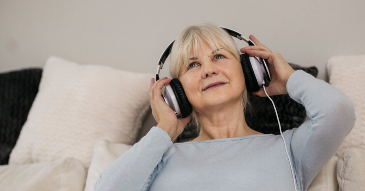 Классическая музыка улучшает память и качество сна у пожилых людей Исследование в Frontiers in Psychiatry показало...