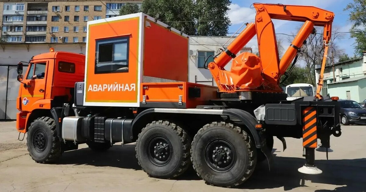 Служба аварийного восстановления самарского ТТУ получила новую технику Аварийно-восстановительная служба ТТУ Самары об...