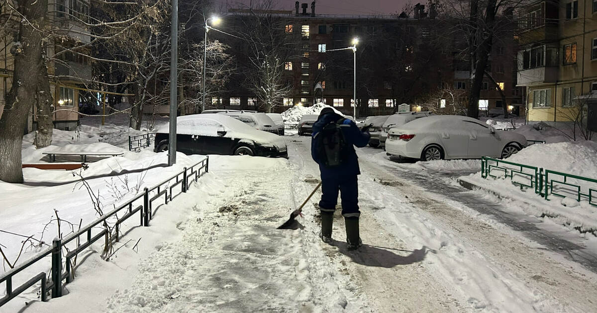 Иван Носков раскритиковал УК и ТСЖ Самары за уборку снега Глава Самары Иван Носков подвел итоги проверок ...