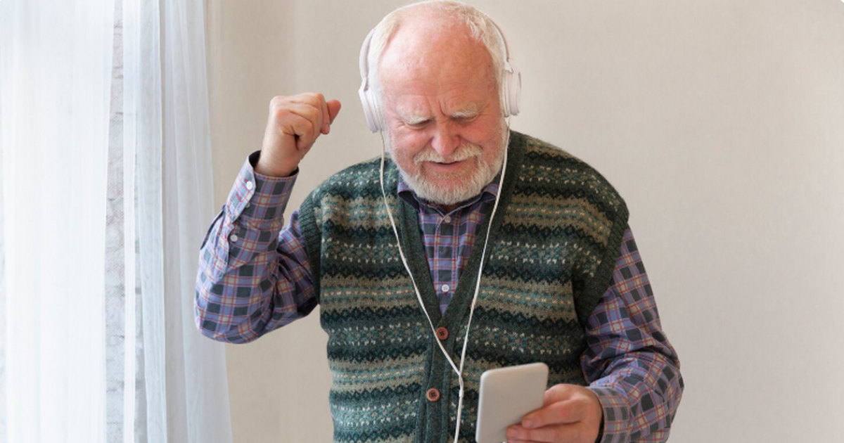 Музыка в пожилом возрасте: минус 39% риска деменции и 17% когнитивных сбоев Регулярное прослушивание музыки связано со сниж...