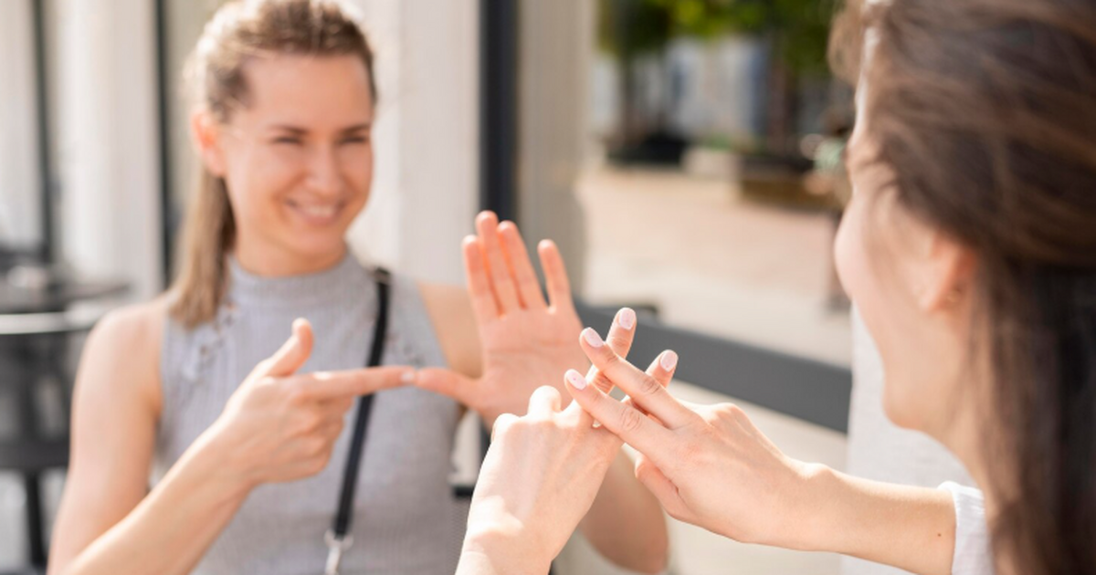 В России ведутся масштабные работы над точным ИИ для перевода жестов Всероссийское общество глухих объединяет вузы и...