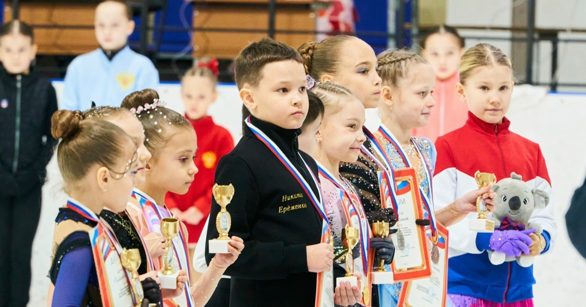 Сызрань принимает юных фигуристов со всей стран...