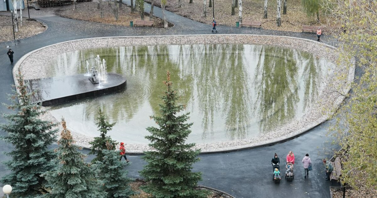 В самарском парке Победы провели испытания фонтанов перед весенним запуском Мэр Иван Носков заявил, что в городе надо строи...