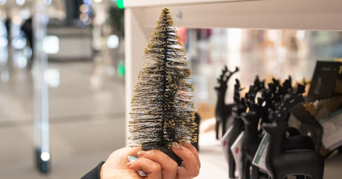 Уже 12 декабря все побегут в "Чижик": новогодние украшения, как в Икеа, от 59 рублей С приближением декабря один из самых доступных ...