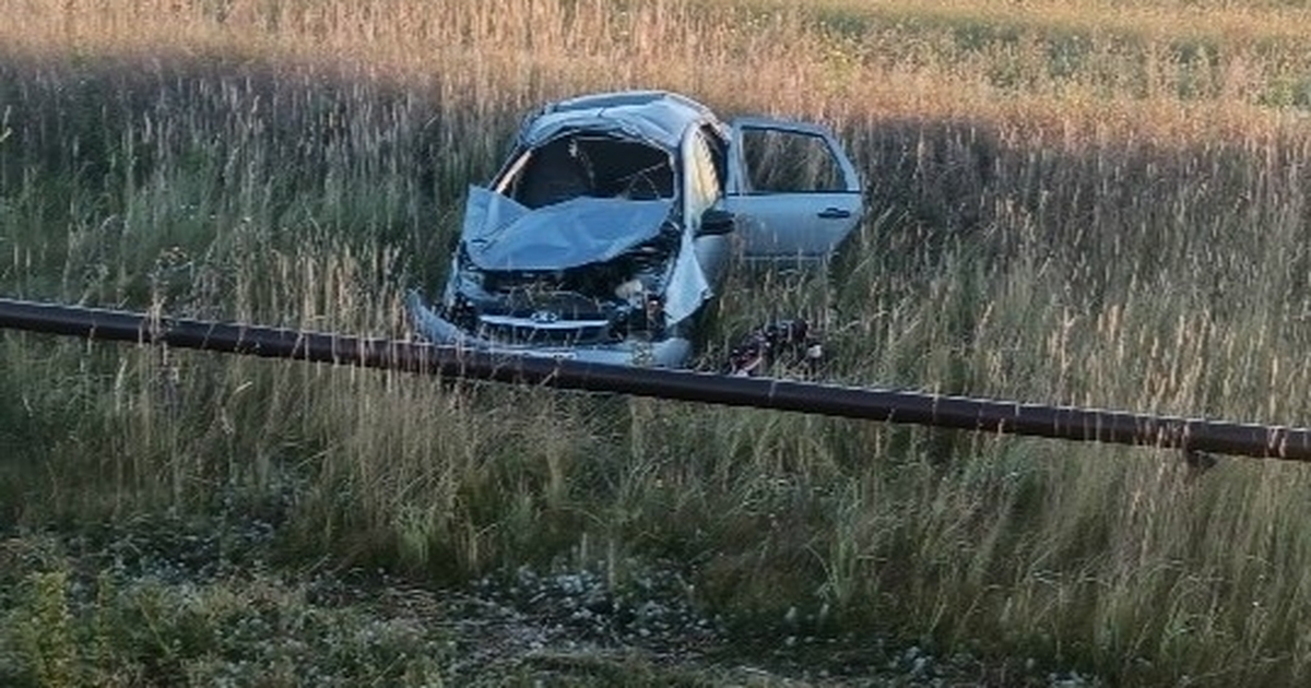 Водитель автомобиля LADA Granta не справился с ...