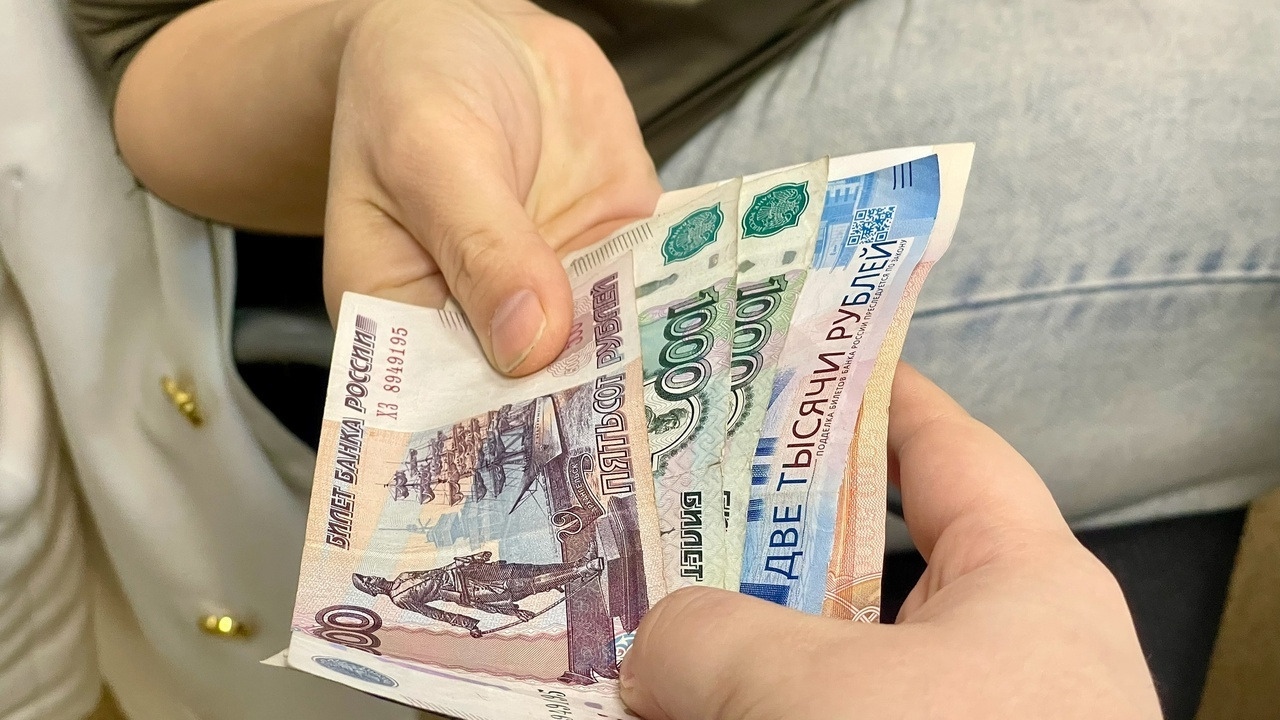 С августа 2025 года работающих пенсионеров ждет...