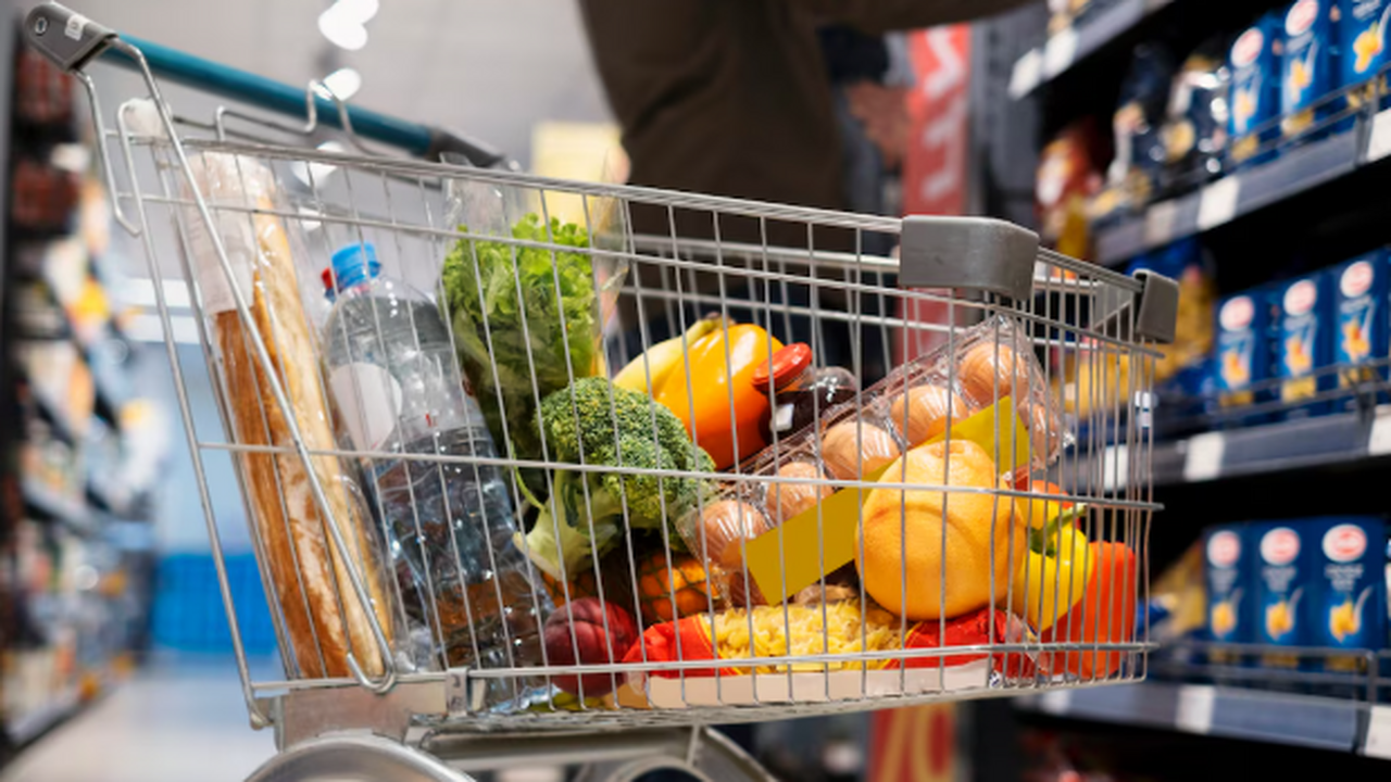 Что не класть в корзину: продукты из супермарке...