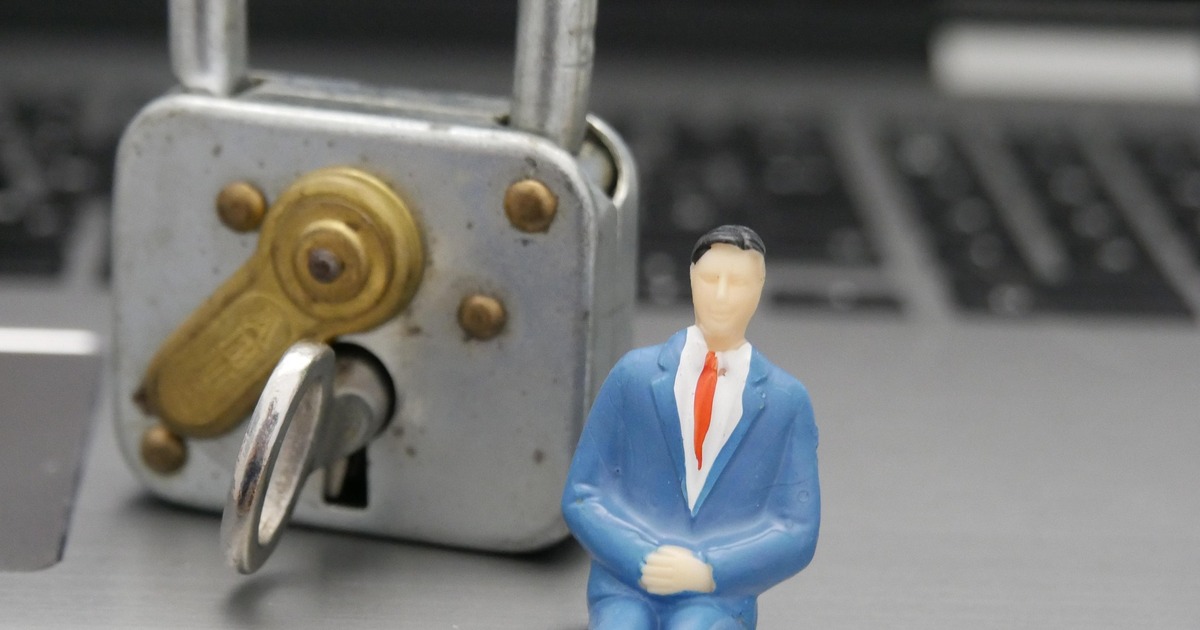 Уголовное дело с утвержденным обвинительным зак...