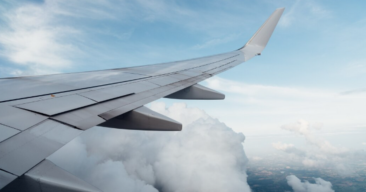 По данным Telegram-канала Baza, свыше 300 росси...