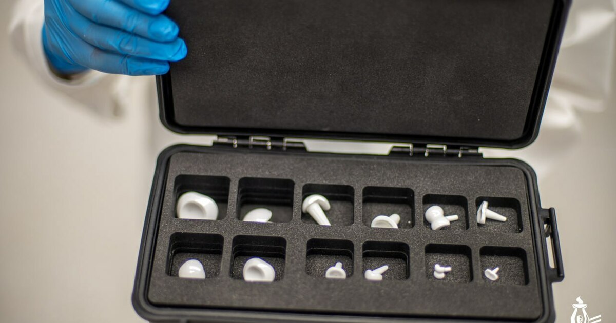 Изделия разрабатываются и изготавливаются на ба...