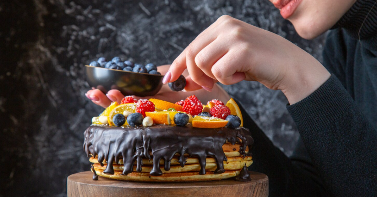 В Москве кондитер подверглась сталкингу из‑за фото торта для бойфренда 49‑летняя москвичка после публикации фото торта...