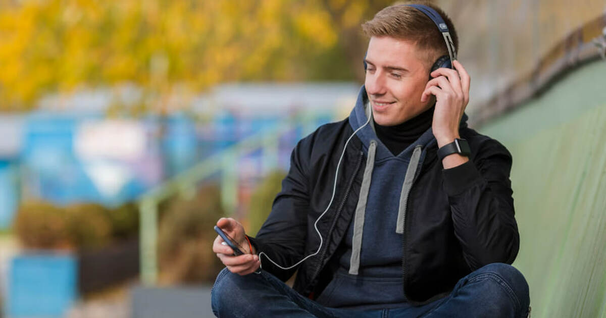 Apple Music запускает систему тегов для треков,...