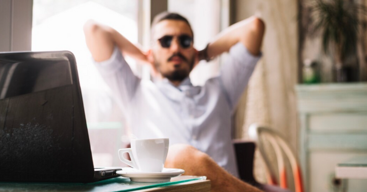 Шесть сокращенных рабочих недель ждут россиян в...