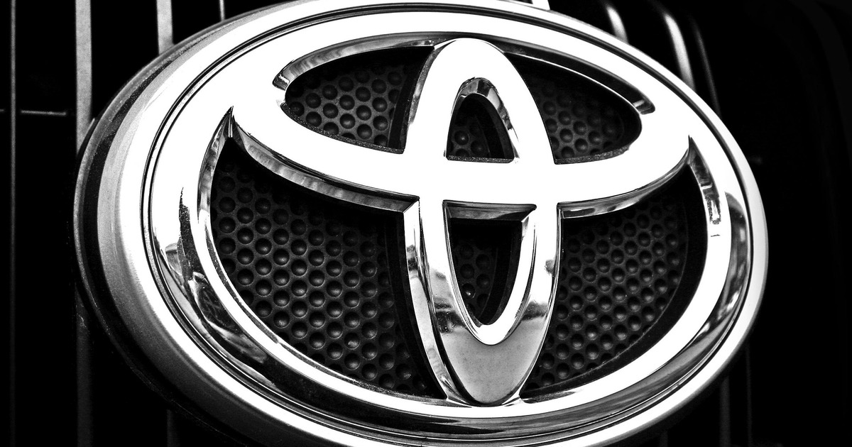 Это двухместный компактный электрокар, рассчита...