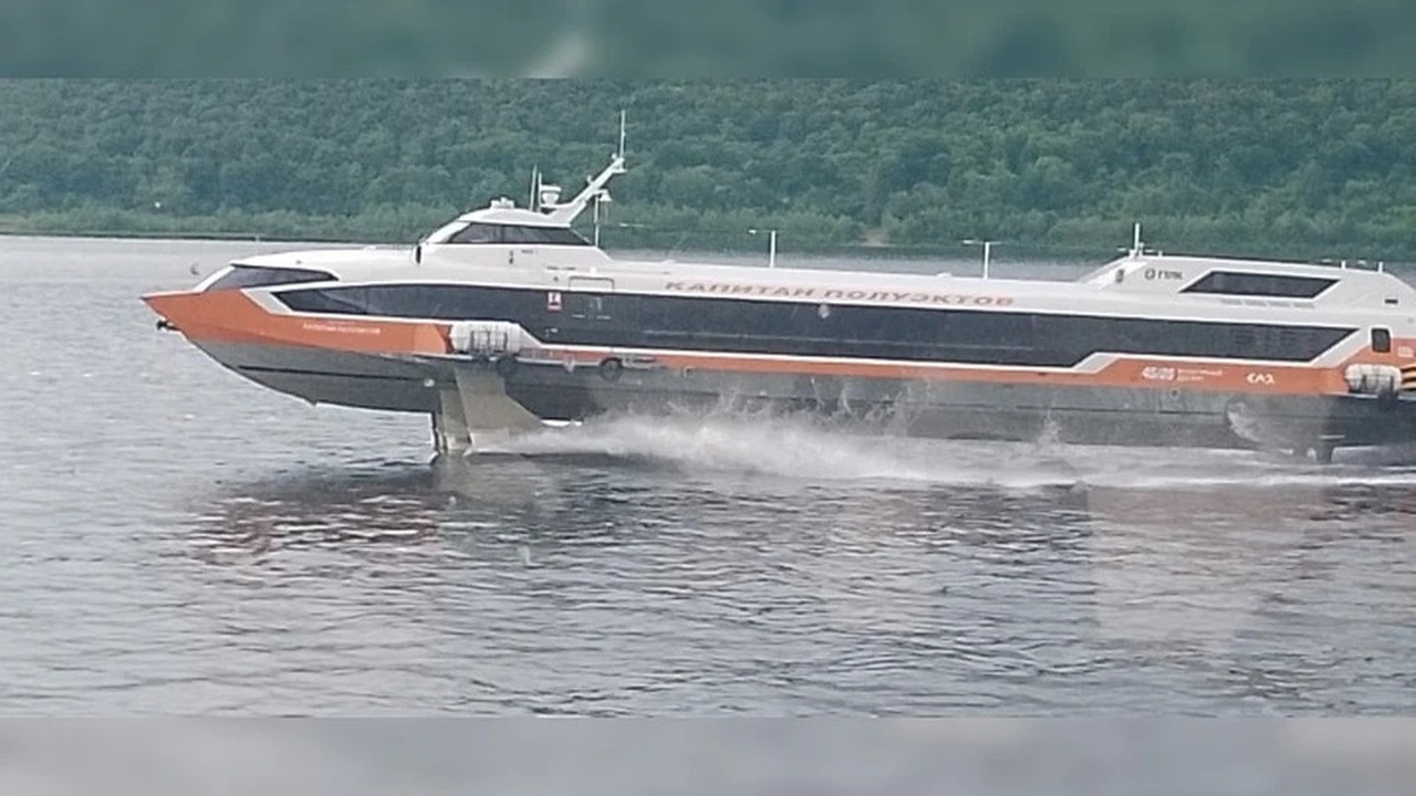 20 июня в Самару прибыло новое судно на подводных крыльях "Метеор-120Р" Маршрут "Нижний Новгород - Самара" планируется ...