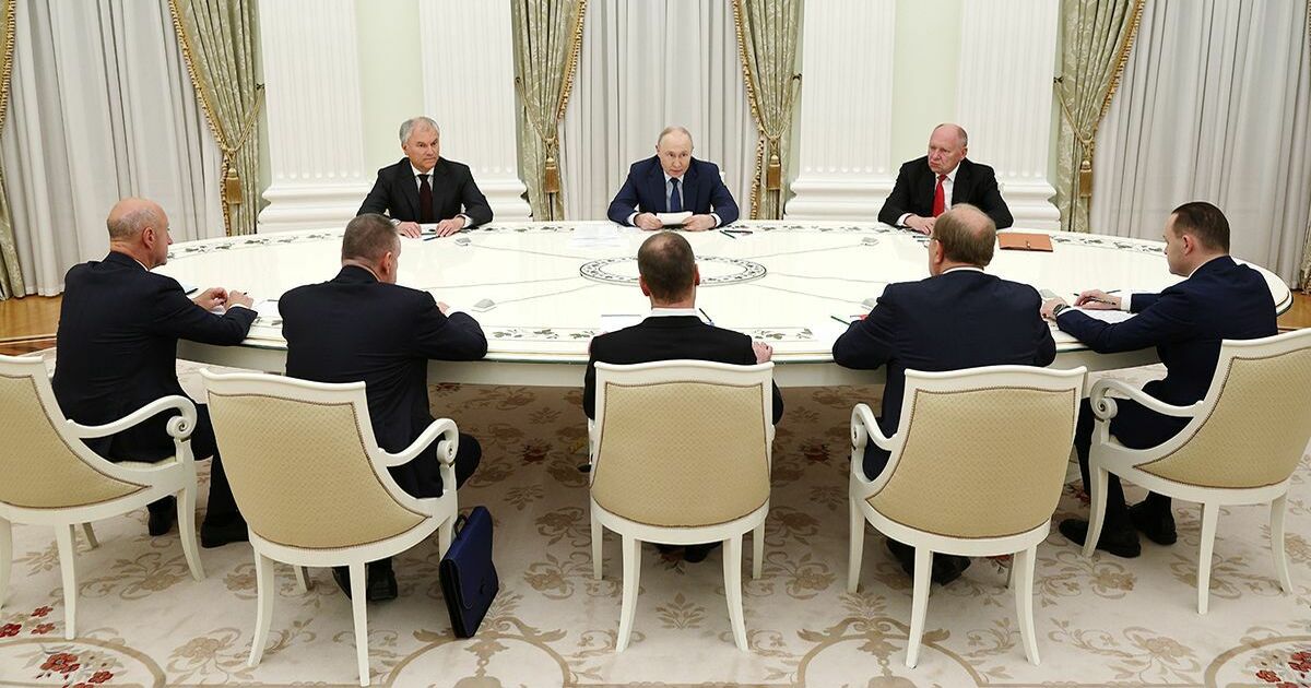 Владимир Путин: «Единая Россия» упрочила своё лидерство «Я очень рассчитываю на то, что так и будет в с...