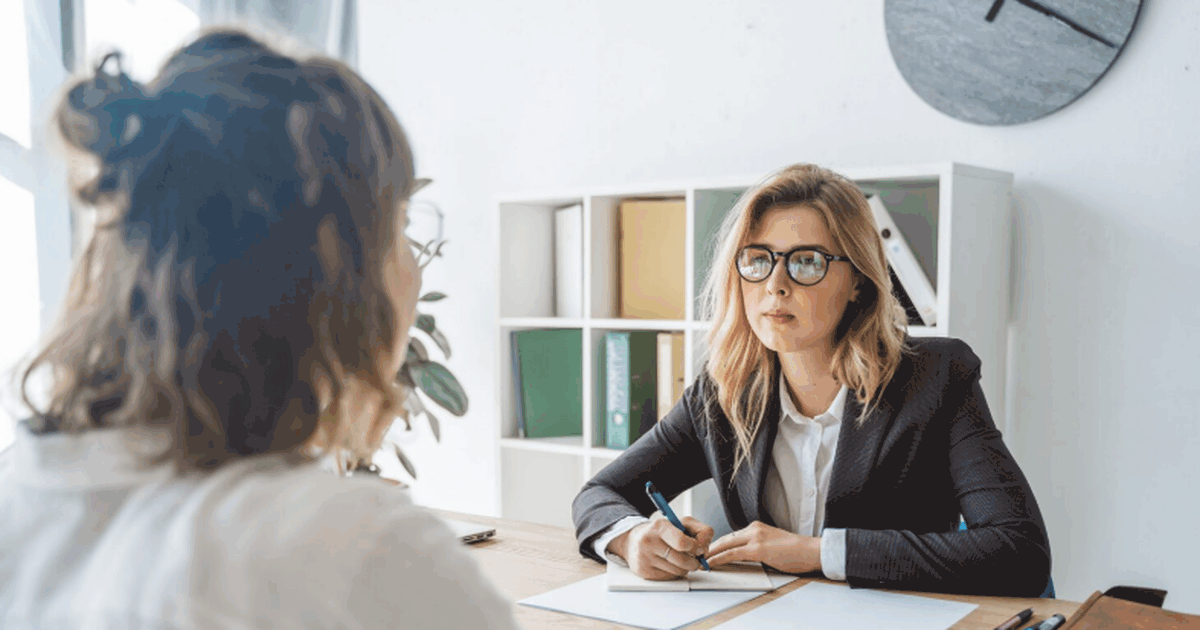 Опрос SuperJob показал, что 76% жителей Самары ...