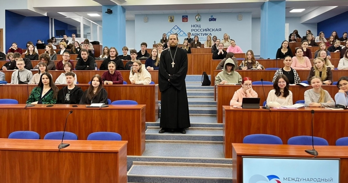 Священник Михаил Юров: предрассудки XX века мешают диалогу науки и религии Священник подчеркнул, что у истоков научной кар...