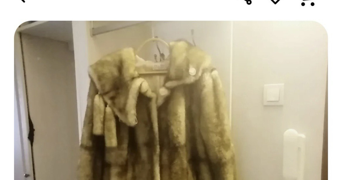 Согласно описанию, изделие находится в отличном...