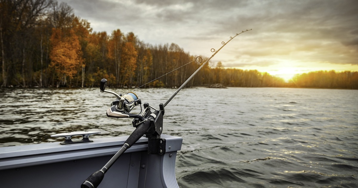 По факту гибели рыбаков возбуждено уголовное дело
