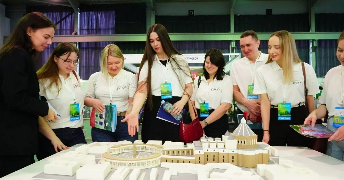 В практической части участники создавали свои п...