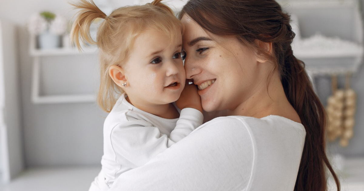 Лукьянов в День матери призвал женщин при кажущ...