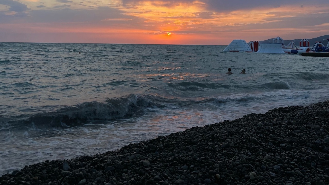 Краснодар и Крым: где сейчас самая комфортная вода для пляжного отдыха Температура воды у берегов Крыма в Черном море ...