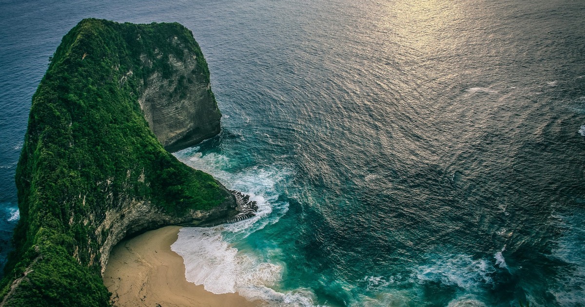 Туристы находились в труднодоступной зоне, где ...