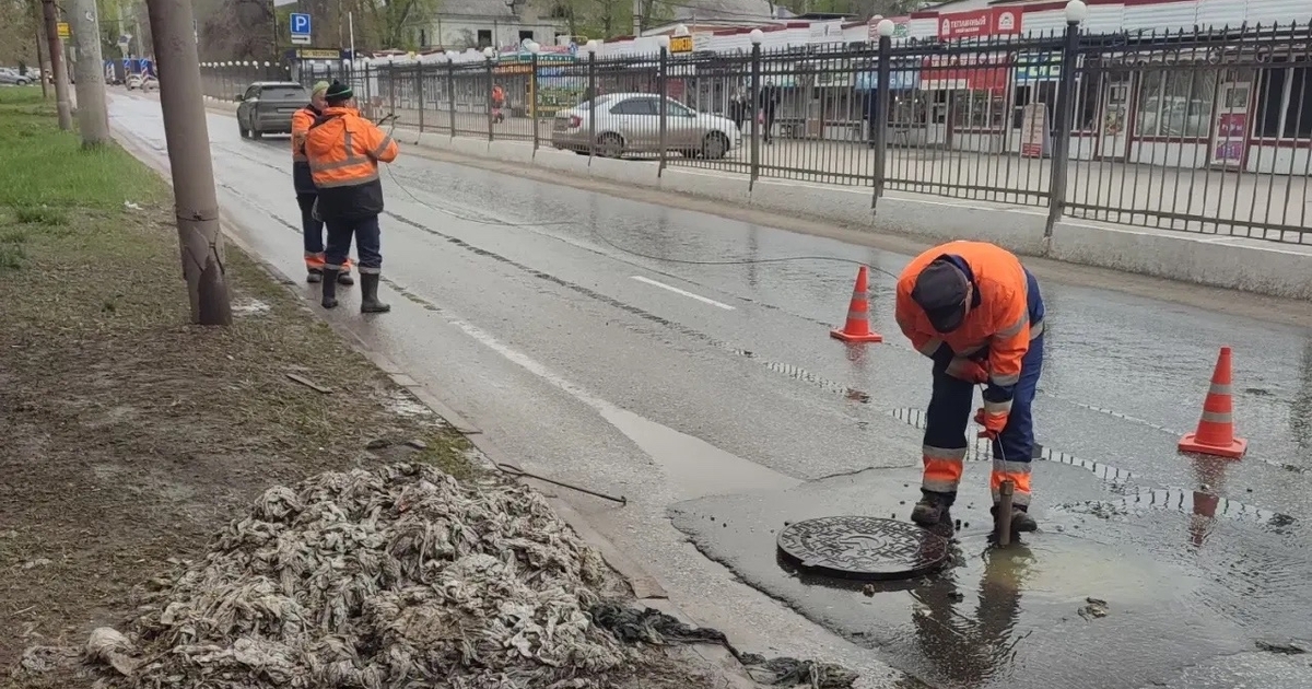 Всего за неделю в Самаре устранили 92 засора, п...