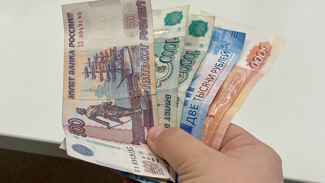 Пенсионеров ждет двойная пенсия в мае: приятным сюрпризом удивили пожилых россиян Майские выплаты в этом году порадуют многих пен...