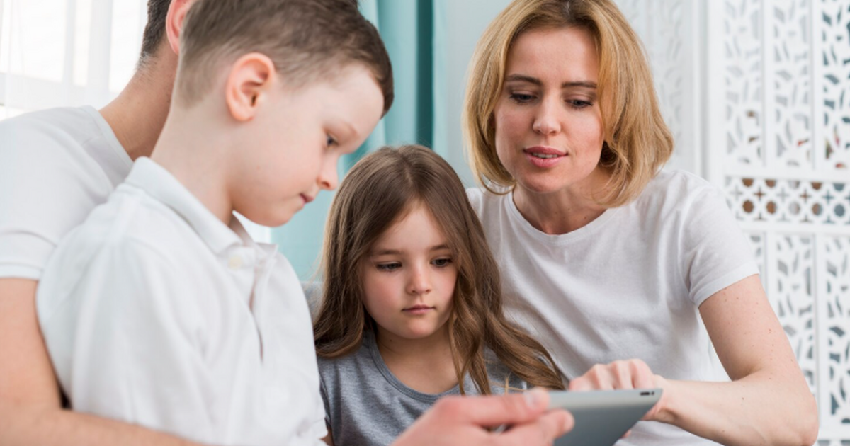 Онлайн‑школа изучила доверие между поколениями ...