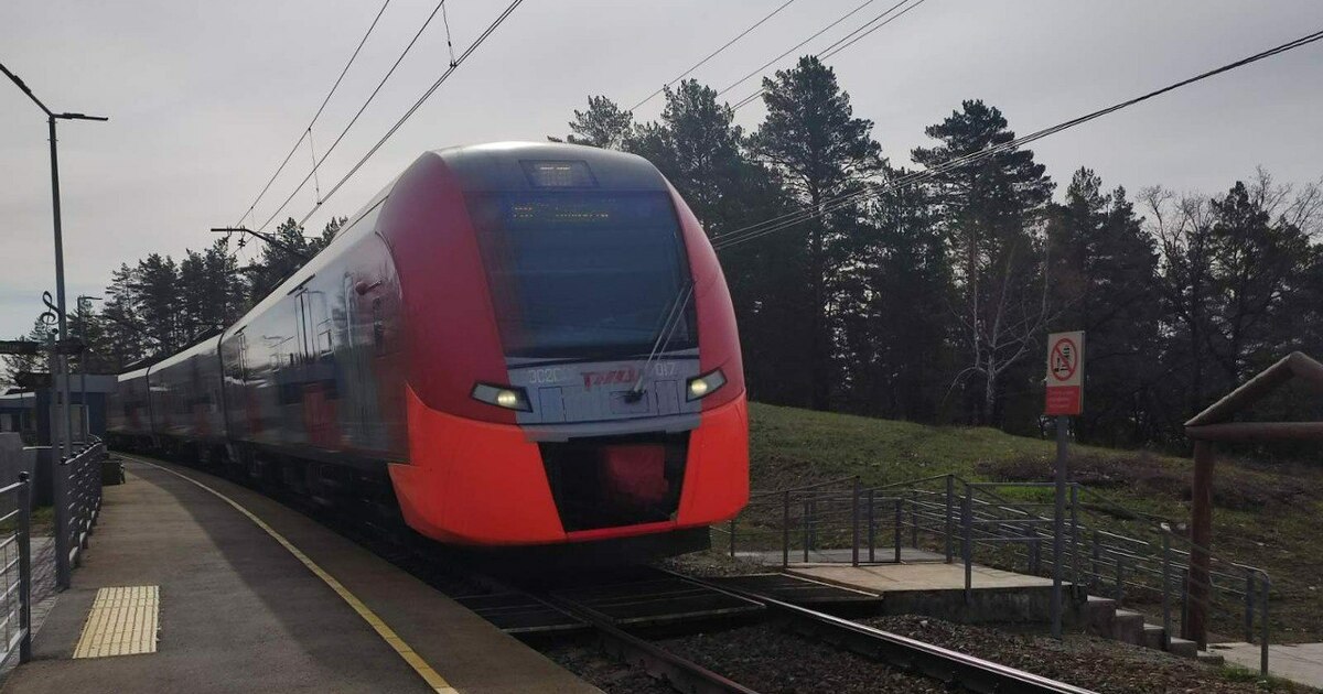 Об этом сообщил начальник Куйбышевской железной...