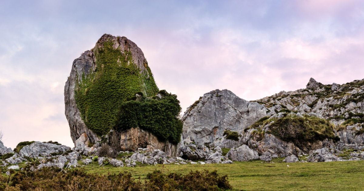 Ученые ищут ответы в ямах Стоунхенджа и их ритуальном значении Стоунхендж давно стал символом доисторической з...