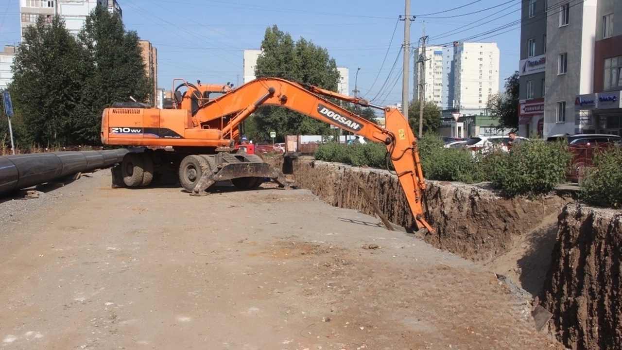 Эти сети играют ключевую роль в водоснабжении г...
