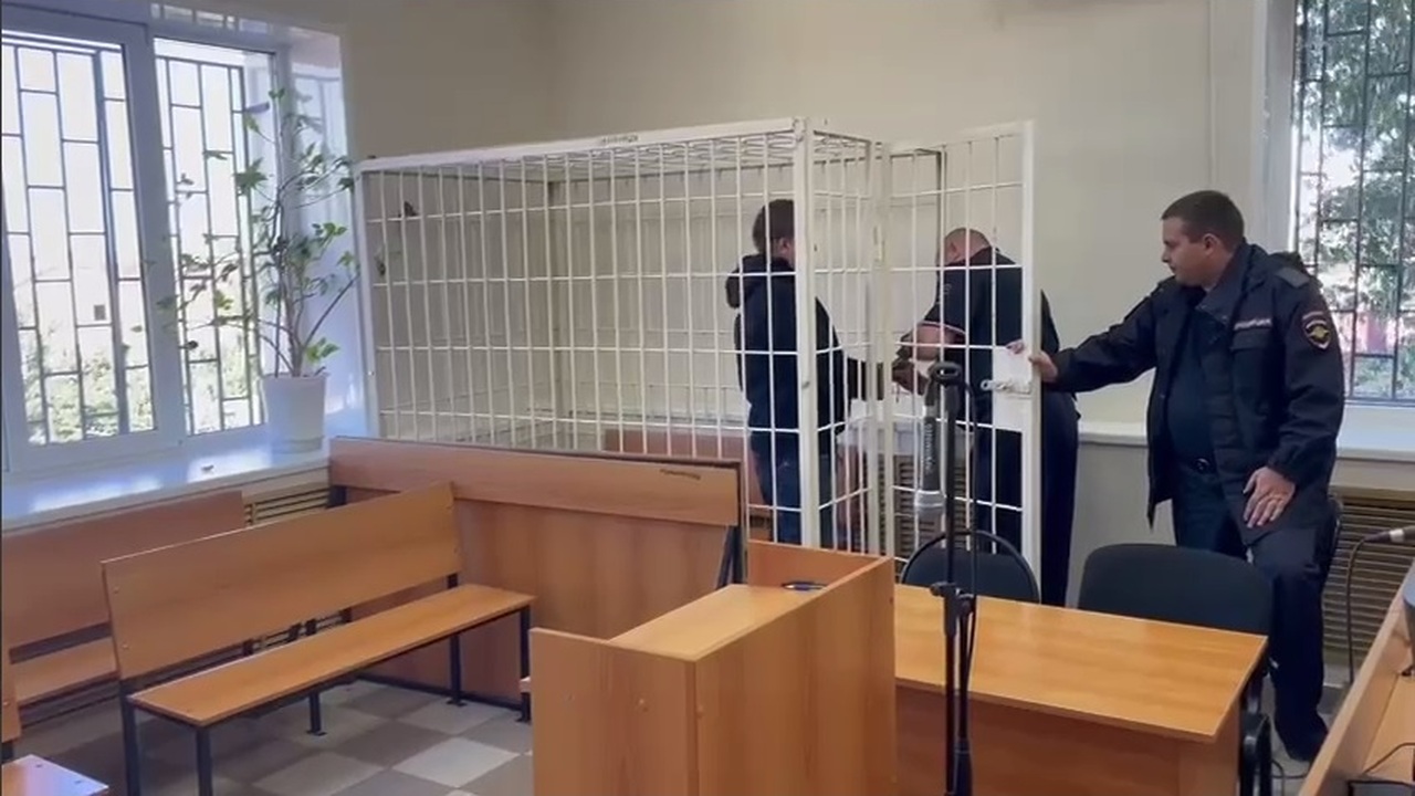 Виновник ДТП скрылся с места аварии и сбежал в ...