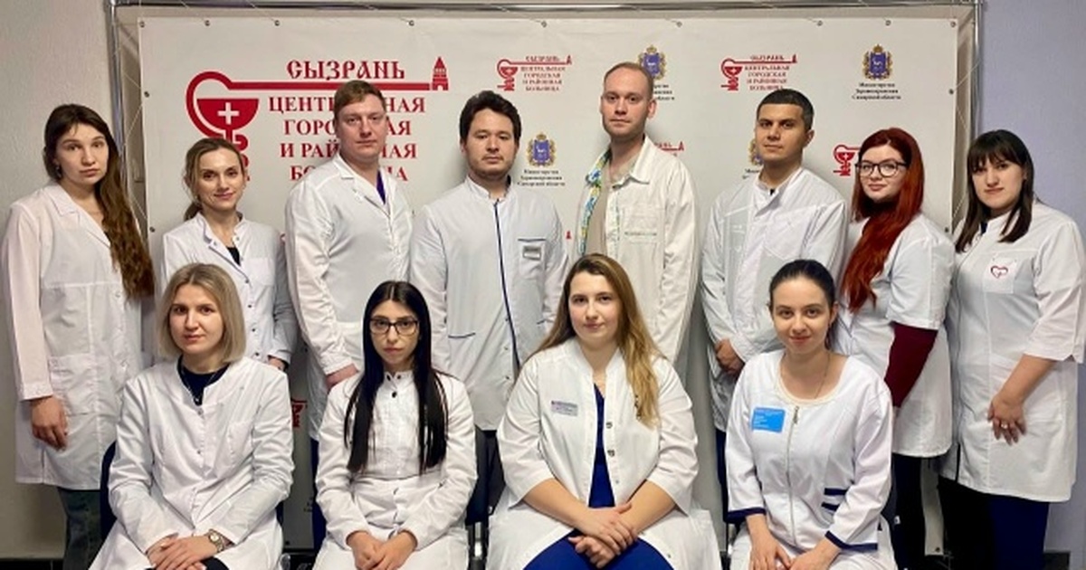 29 врачей переехали на работу в Сызрань благодаря программе привлечения кадров Им предлагаются служебные квартиры и денежные в...